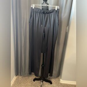 7. Men’s Athletic Pants, Size 28L, EUC